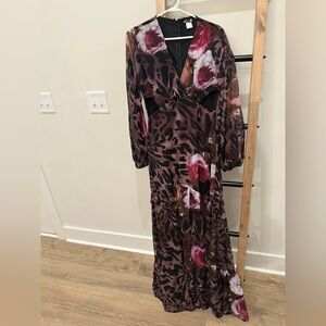 VENUS Long Sleeve Floral and Animal Print Dress w/Cut outs 4